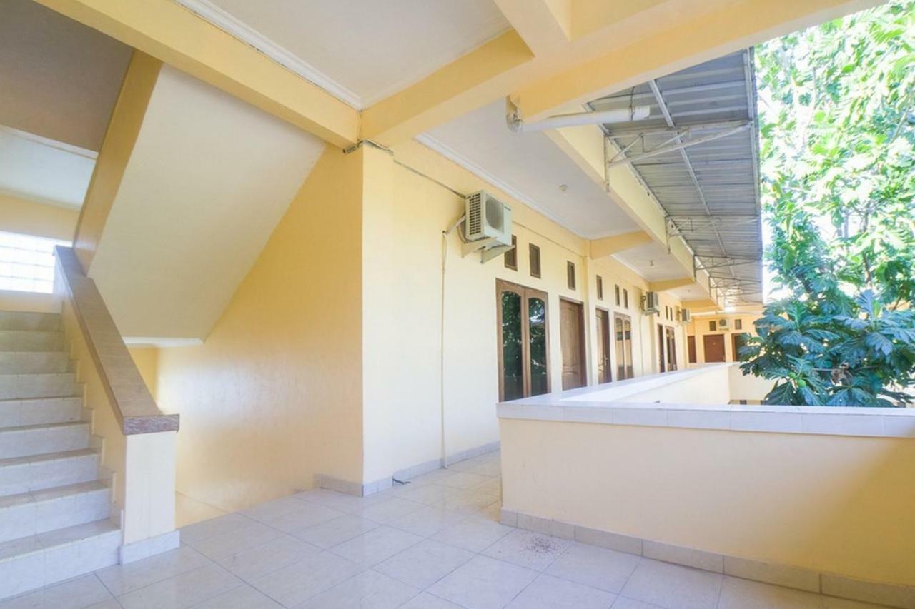 קופנג Reddoorz Near Nusa Cendana University מראה חיצוני תמונה
