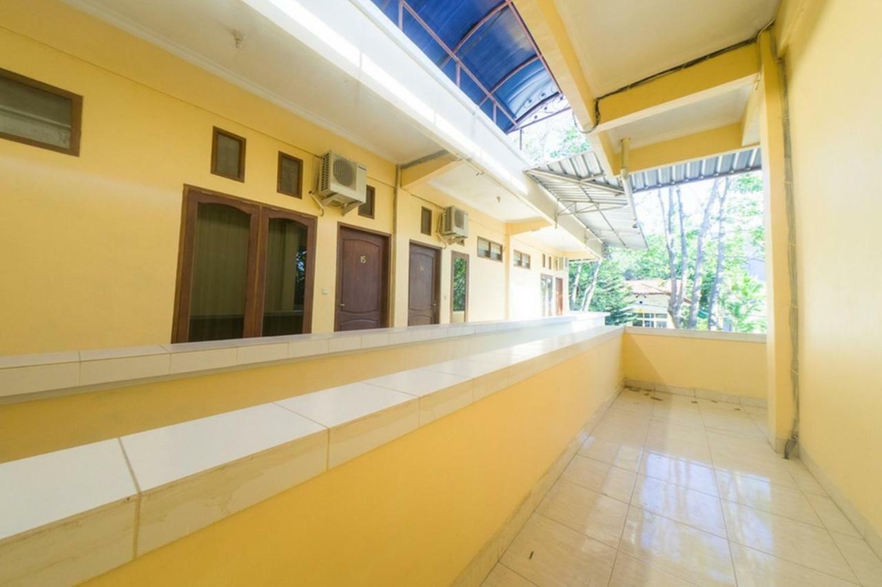 קופנג Reddoorz Near Nusa Cendana University מראה חיצוני תמונה